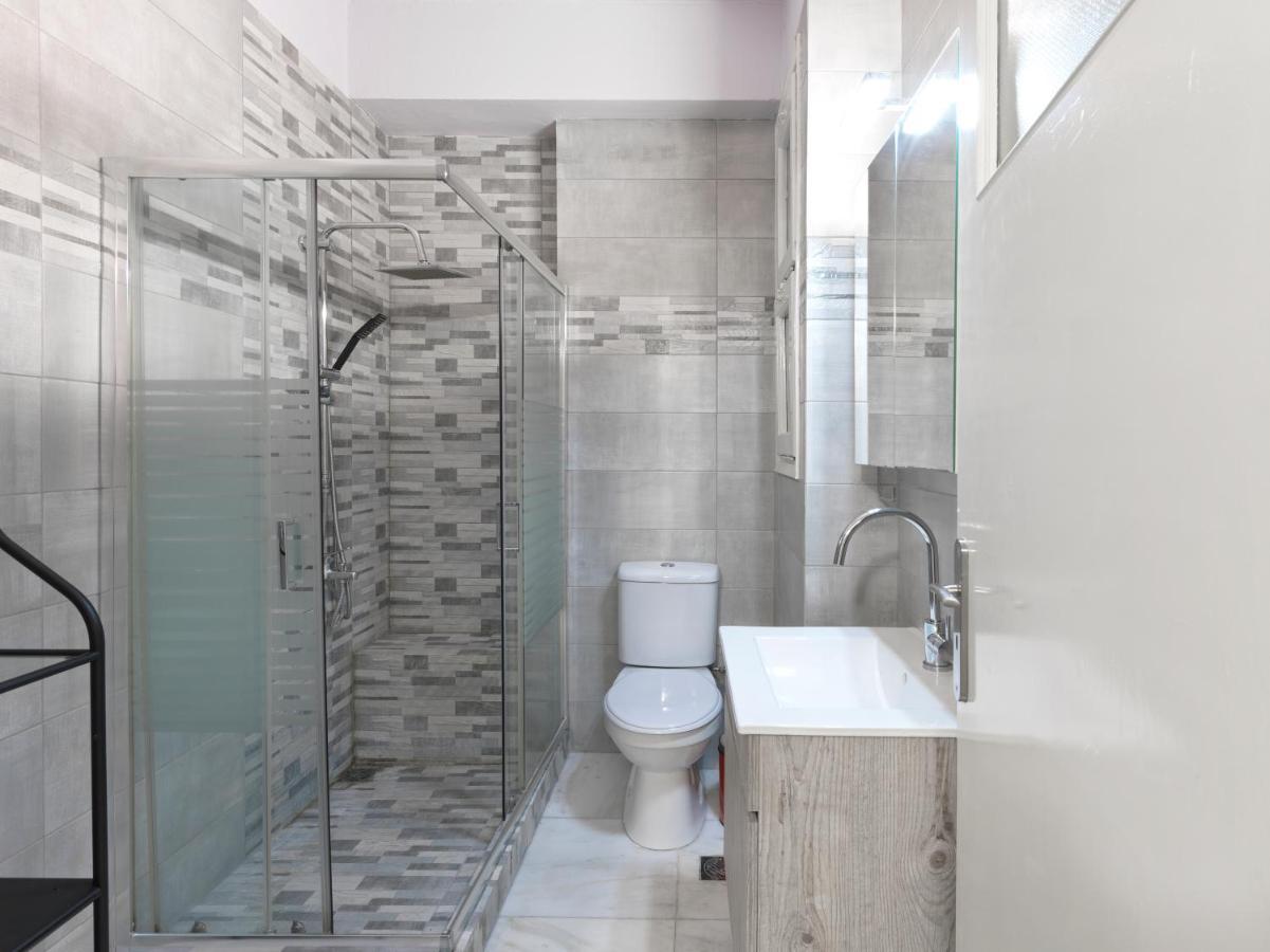 Gorgeous Center Apartment Афины Экстерьер фото